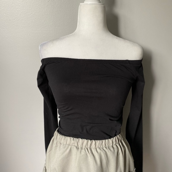 Off Shoulder Bodysuit - Picture 5 of 7